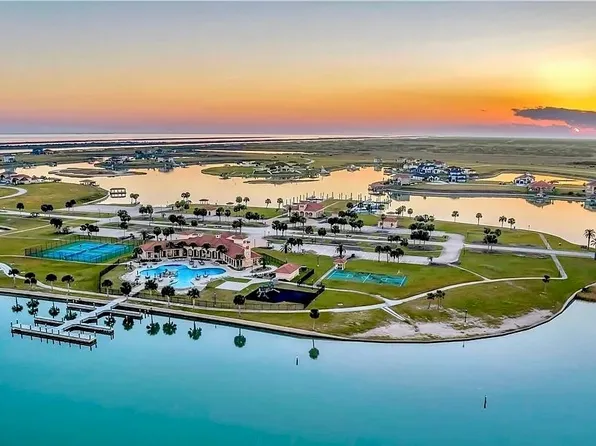 163 Vista Merlot, Pt O Connor, TX 77982