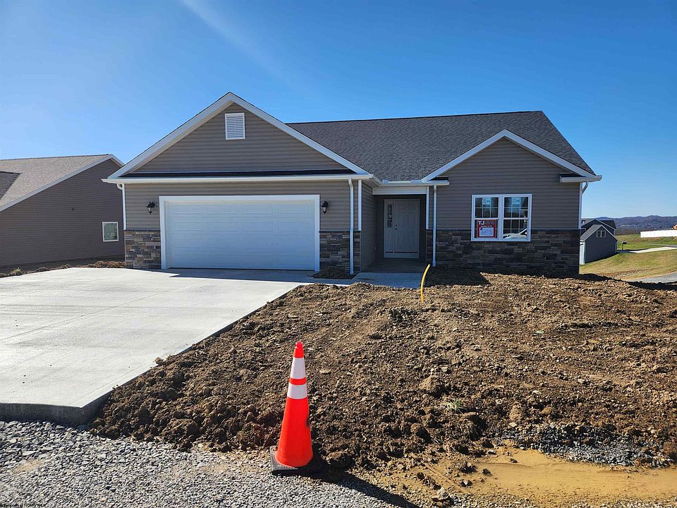 1st image of 140 Charolais Cir