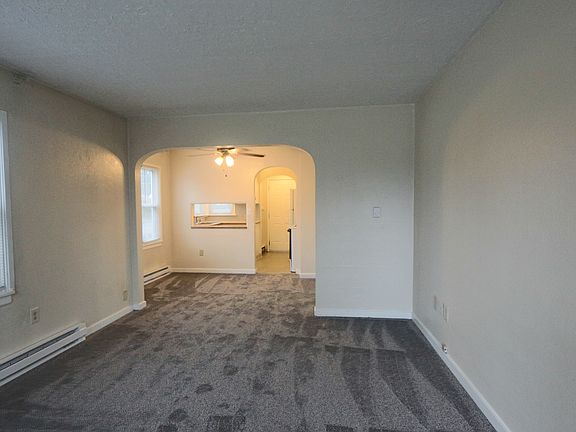 2nd image of 5020 N Alameda Blvd