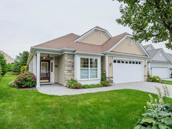 11 Burnett Court, Mount Sinai, NY 11766