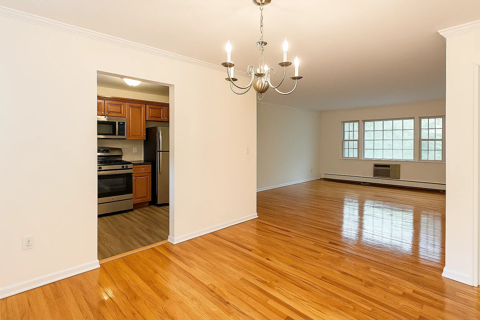 1 bed, 700 sqft, $2,415 — Photo 3