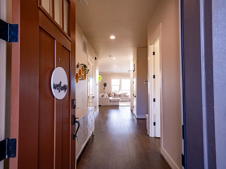 28658 NW Shaddon St — Photo 2