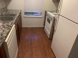 1019 Burkett St APT D, Taylor, TX 76574