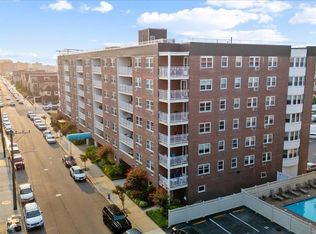 711 Shore Rd APT 4E, Long Beach, NY 11561