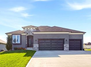 19485 W 202nd St, Spring Hill, KS 66083