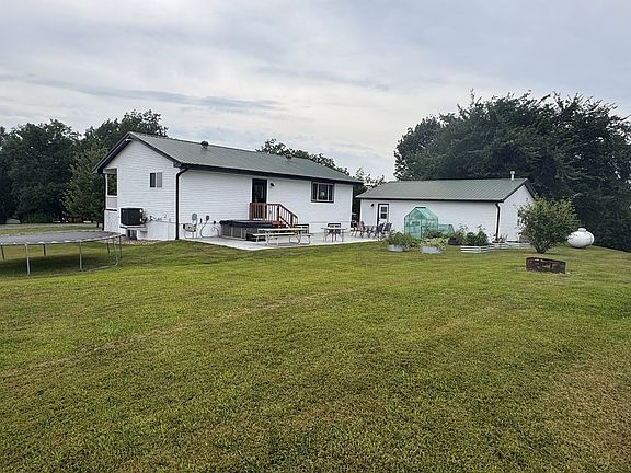 4th image of 27014 Black Walnut Dr