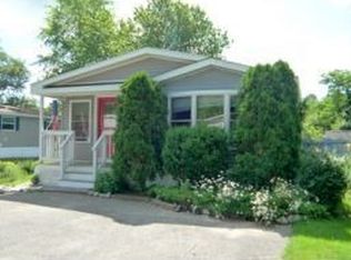 77 Hilton Ave, Exeter, NH 03833