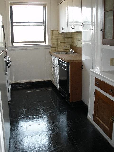 1st image of 4515 Maryland Ave APT 703