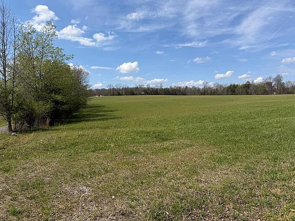 2nd image of 1342 Walt Reed Rd