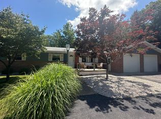 6314 N Ridge Rd, Pentwater, MI 49449