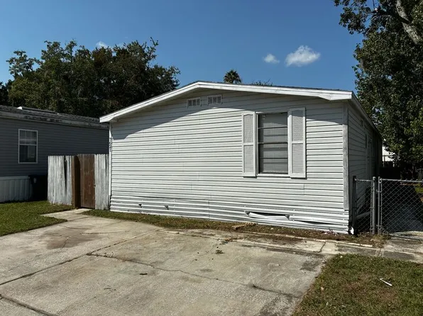 7621 Sunwood Dr, Jacksonville, FL 32256