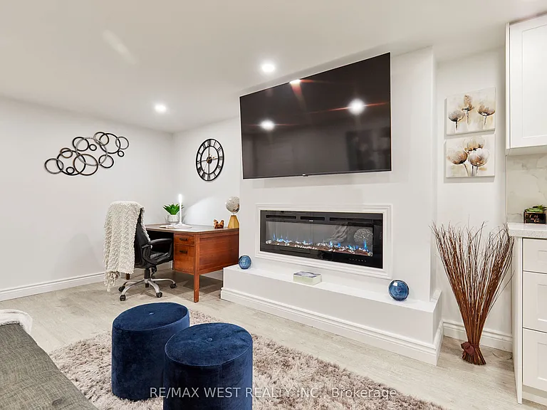 67 Hobbs Dr #BASEMENT — Photo 14