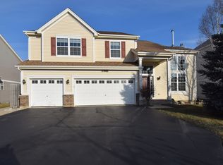 10816 Sawgrass Ln, Huntley, IL 60142