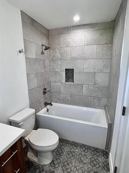 5635 Klump Ave #1/2 — Photo 24