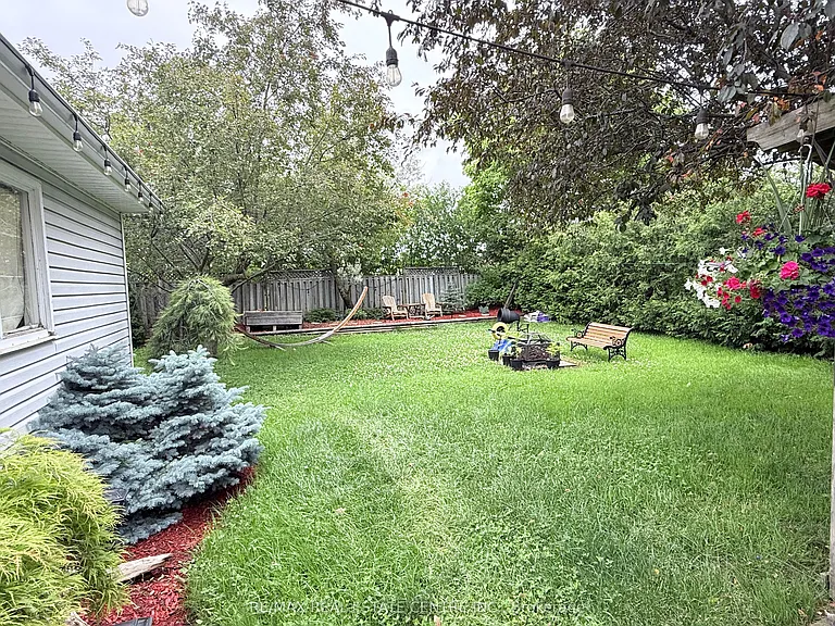 18 Mackenzie Dr #BASEMENT — Photo 20