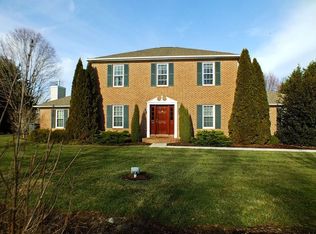 228 S Houcksville Rd, Hampstead, MD 21074