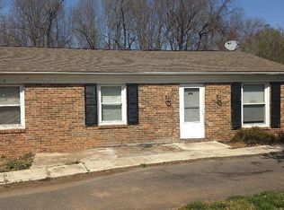 203 Ragland Rd, Madison Heights, VA 24572