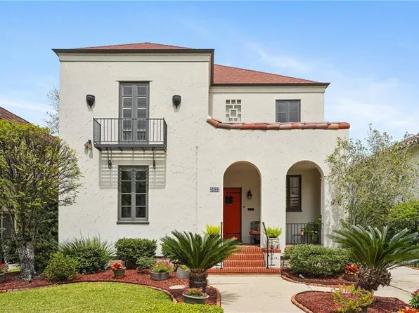 5833 Fontainebleau Dr, New Orleans, LA 70125