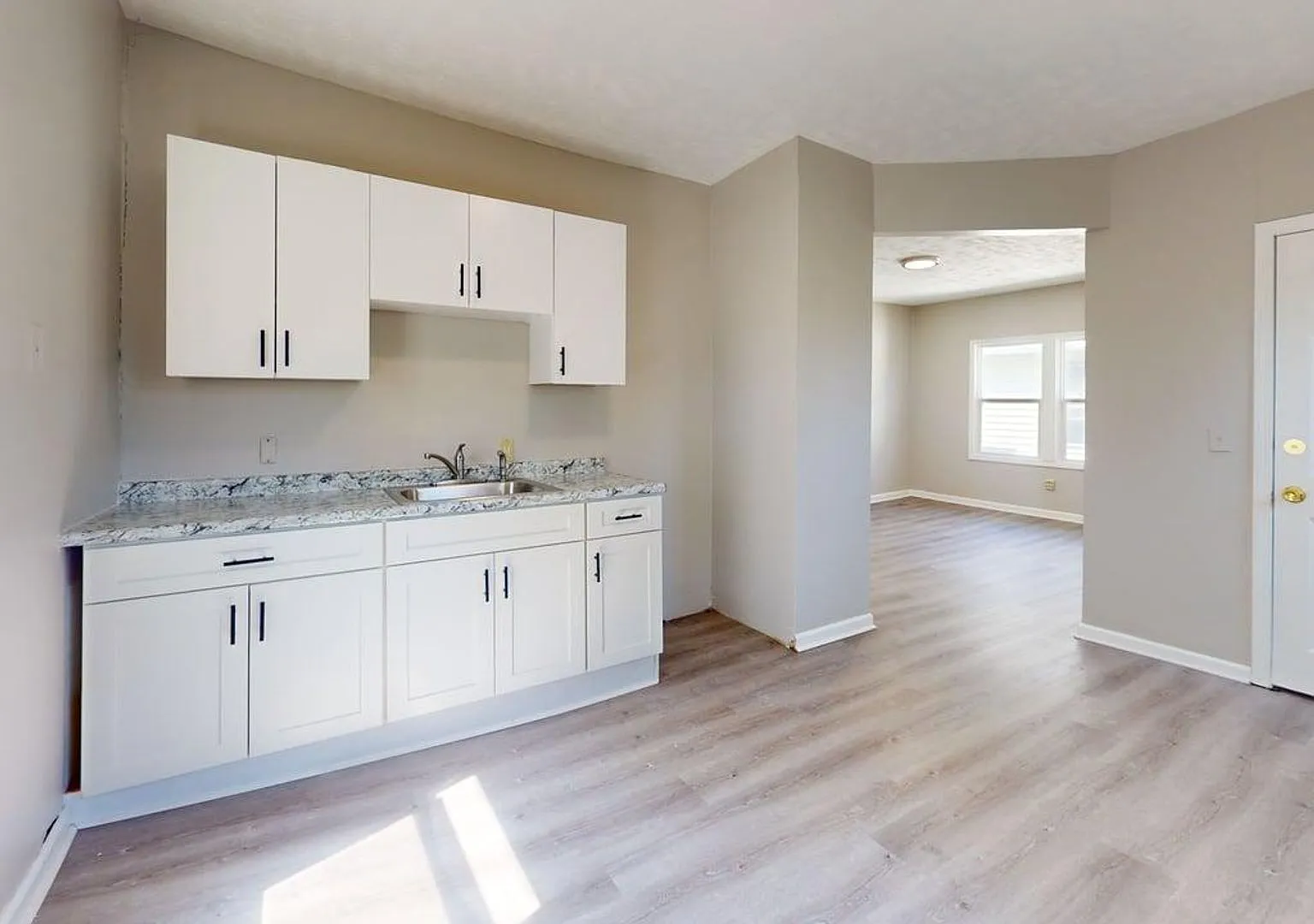 877-879 Rudyard Rd, Cleveland, OH 44110 — Photo 1