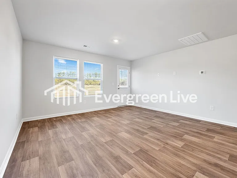 1210 Willow Oaks Way — Photo 10