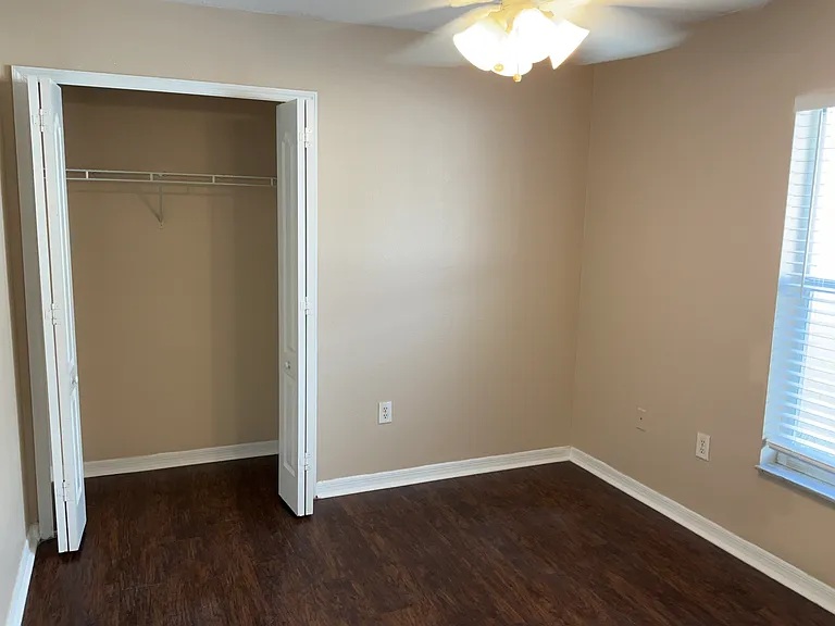 1527 Firewheel Dr — Photo 15