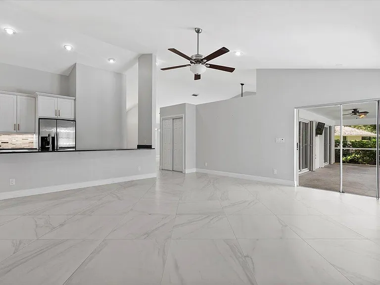 15575 Woodmar Ct — Photo 15
