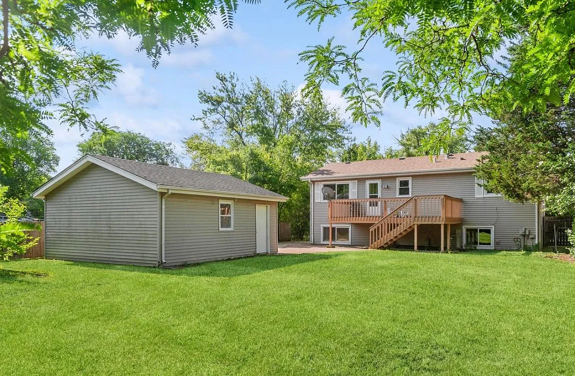 3430 Sorrel Dr — Photo 4