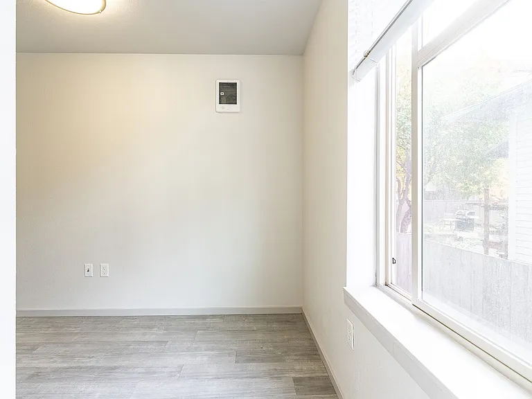 Alcove Northwest — Photo 9