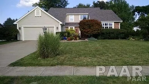 807 Hillcrest Dr photo 1