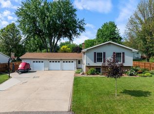 1125 W State St, Marshfield, WI 54449