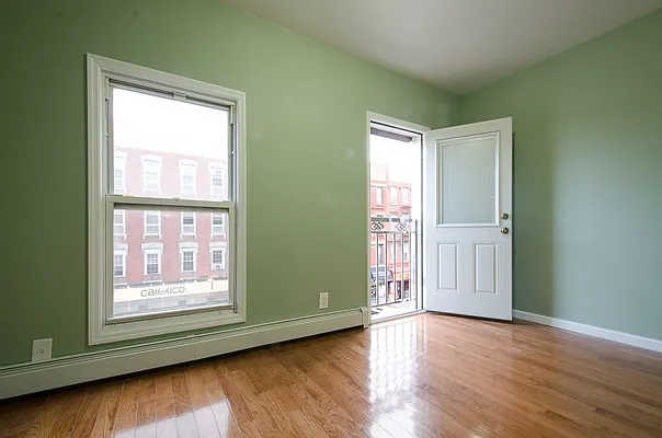 Rented by Brick&Mortar | media 36