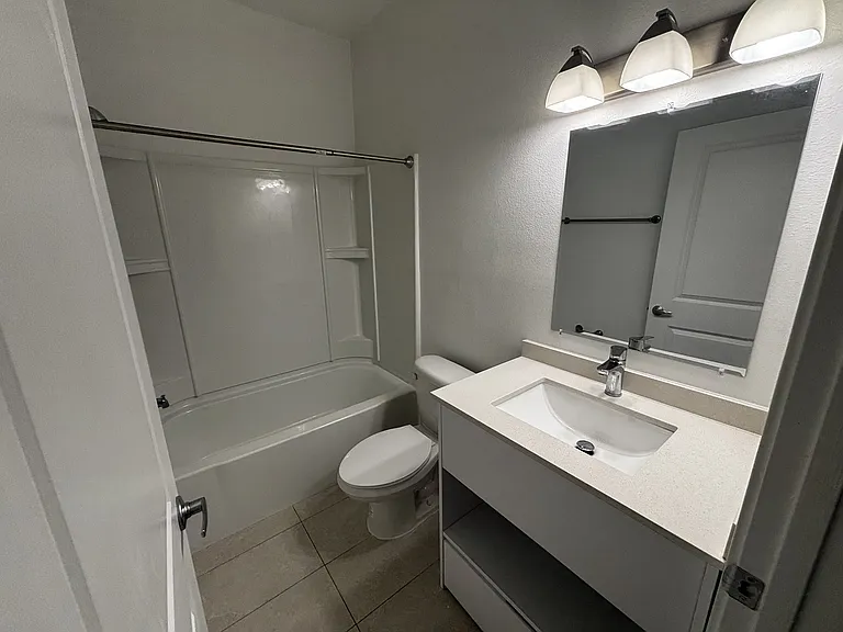 1209 Southstation Pl — Photo 20