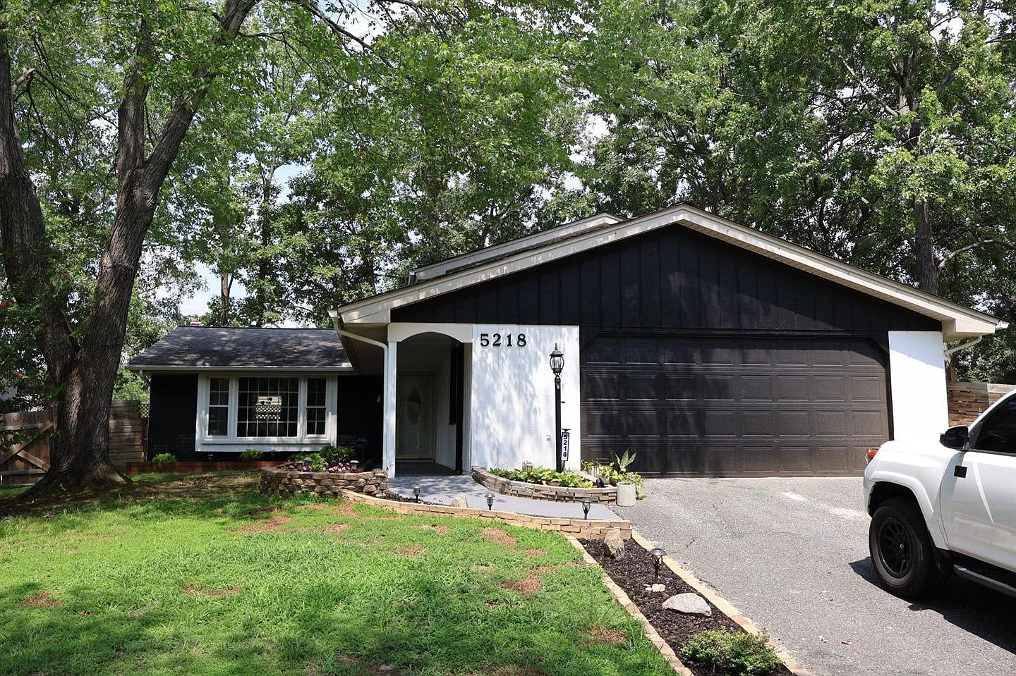 4 bed, 2374 sqft, $3,300 — Photo 1