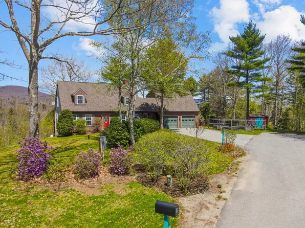 8 Pine Brae Lane, Rockport, ME 04856