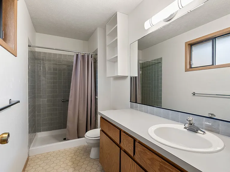 11706 E 24th Ave #1 — Photo 17