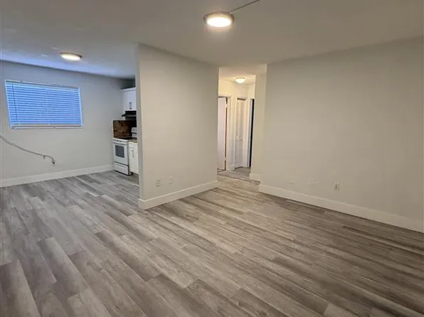 1380 SW 2nd St, Miami, FL