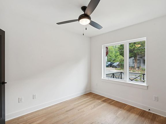 Guest bedroom in first floor
