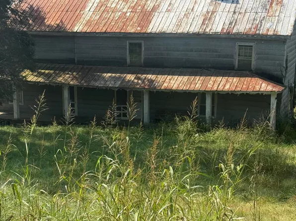 3698 Bishoptown Rd, Duffield, VA 24244