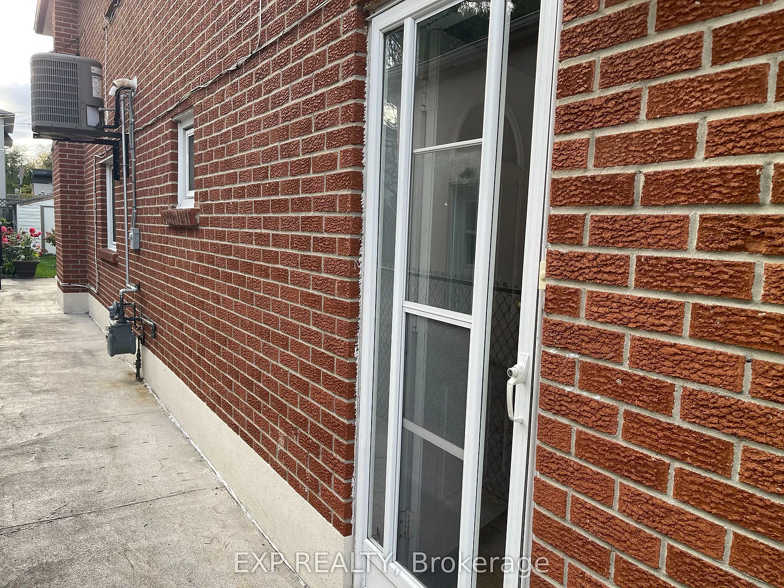 1 bed, $1,600 — Photo 3