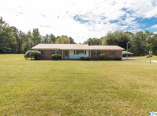 415 Spring Valley Rd, Hartselle, AL 35640