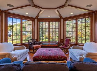 19 The Grn, Woodstock, VT 05091