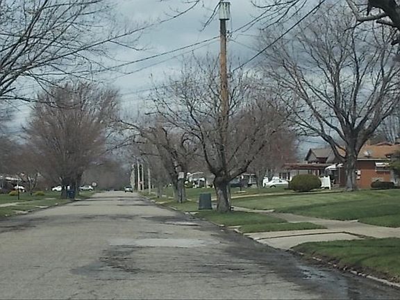 5th image of 923 Lincoln Ave