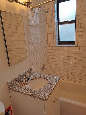 4th image of 6420 Saunders St #221