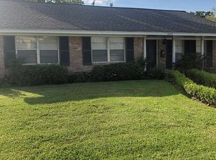 10918 Oasis Dr, Houston, TX 77096