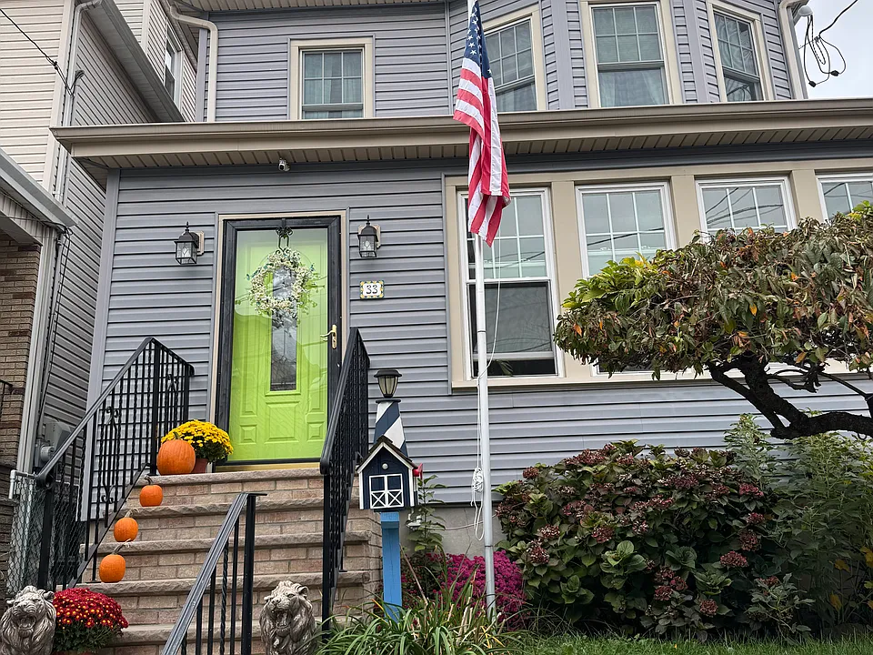 33 Rutland Ave #2