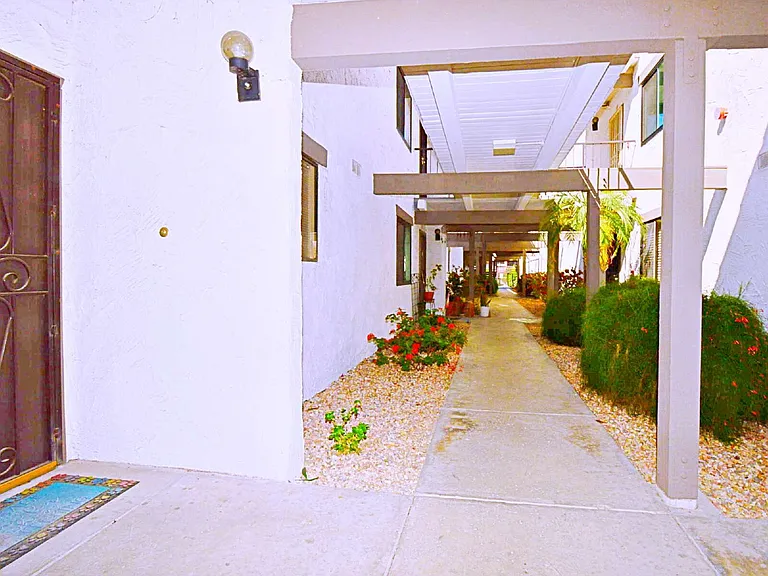 1050 E Ramon Rd #126 — Photo 22