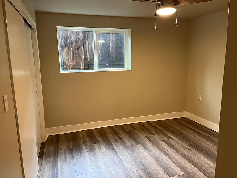 172 E Placer St #1 — Photo 8