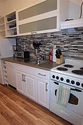 Rented by Susan Finkel, LREB