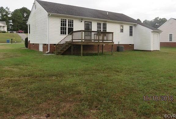 3rd image of 25104 Forest Ave