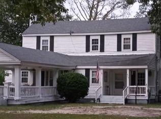 679 Mintz Rd, Roseboro, NC 28382